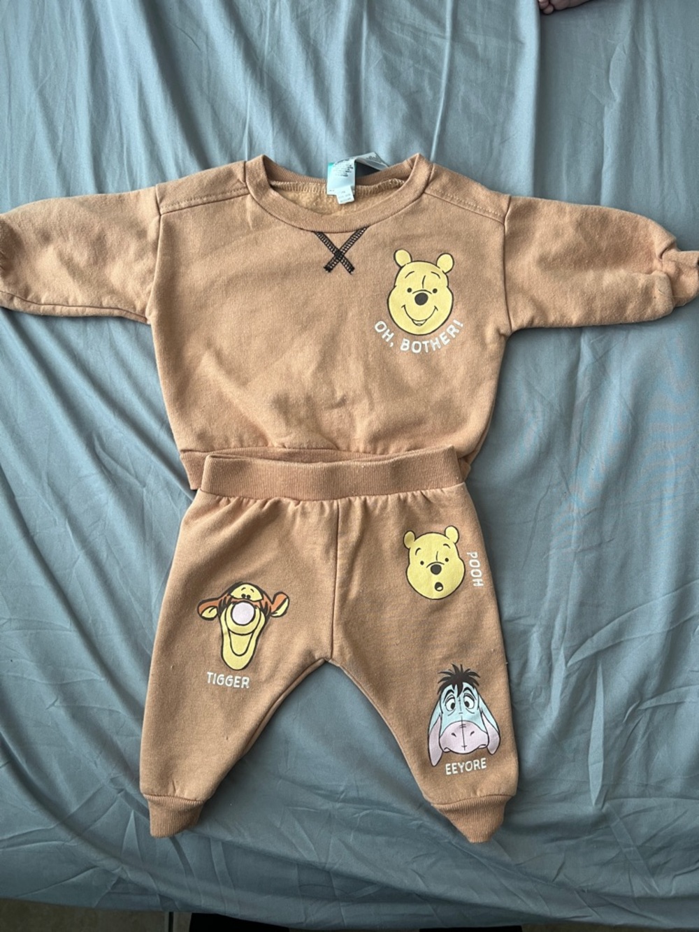 Disney Kids Matching Set Winnie the Pooh Tan Brown Sweatshirt & Pants